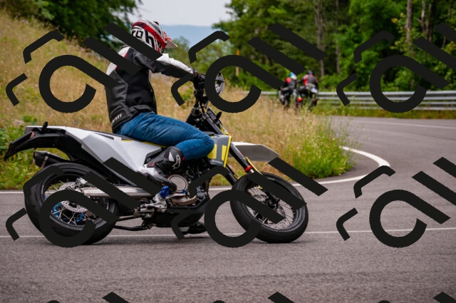 202506221053-DSC_3779_d2_