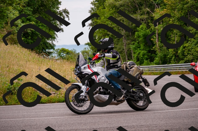 202506221053-DSC_3784_d2_