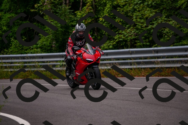 202506221058-DSC_3822_d2_