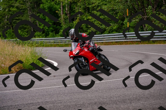 202506221058-DSC_3824_d2_