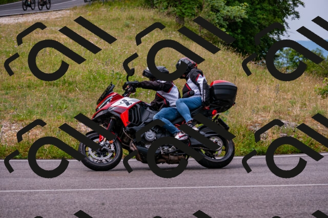 202506221100-DSC_3847_d2_