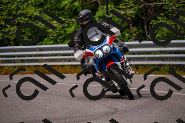 202506221110-DSC_3886_d2_