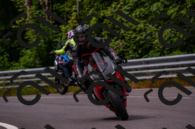 202506221112-DSC_3897_d2_