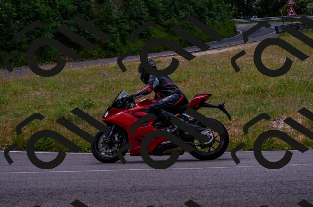 202506221112-DSC_3899_d2_