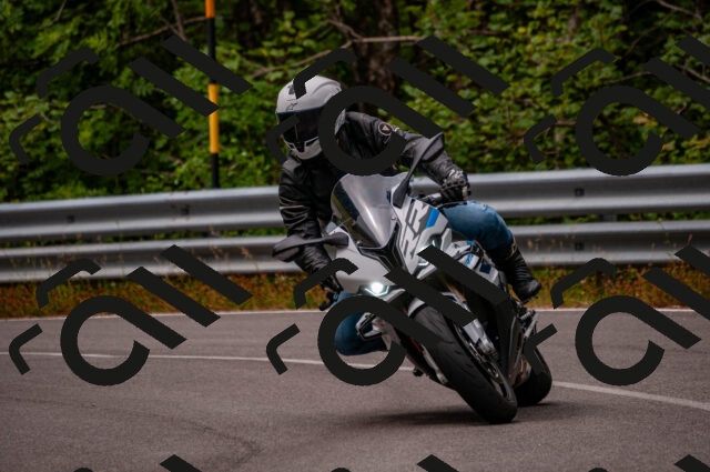 202506221122-DSC_3935_d2_