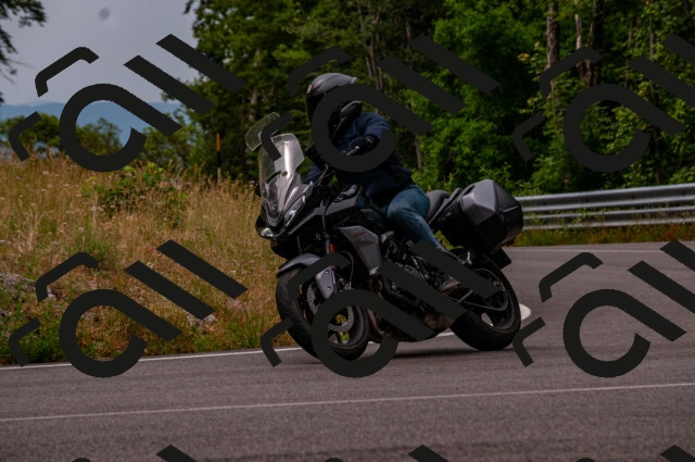 202506221123-DSC_3945_d2_