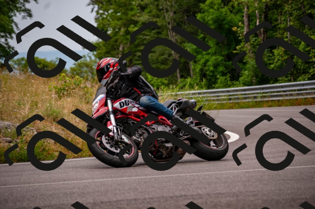 202506221132-DSC_4029_d2_