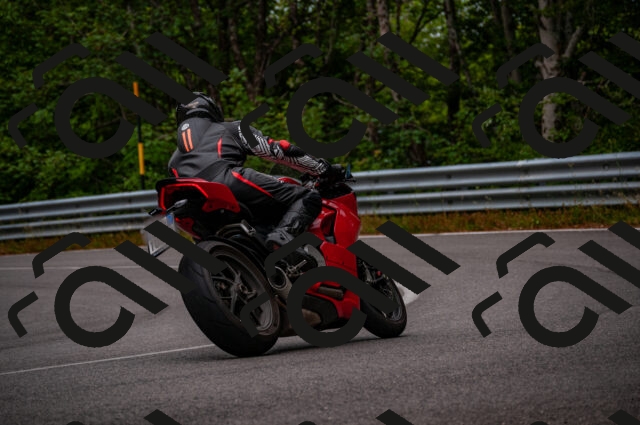 202506221156-DSC_4139_d2_