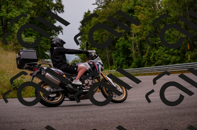 202506221200-DSC_4162_d2_