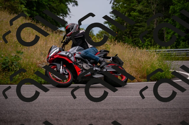 202506221201-DSC_4170_d2_