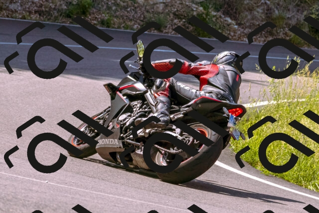 202506211051-_DSC0112_d1_