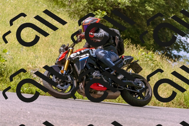 202506211055-_DSC0115_d1_