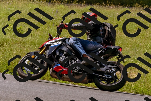 202506211055-_DSC0117_d1_