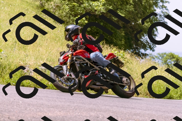 202506211055-_DSC0126_d1_