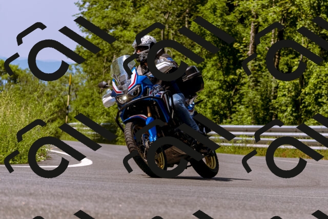 202506211106-_DSC0155_d1_