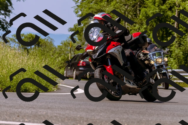 202506211107-_DSC0167_d1_