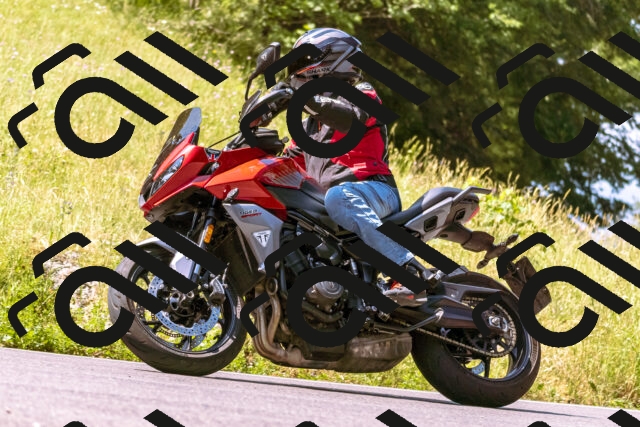 202506211111-_DSC0180_d1_