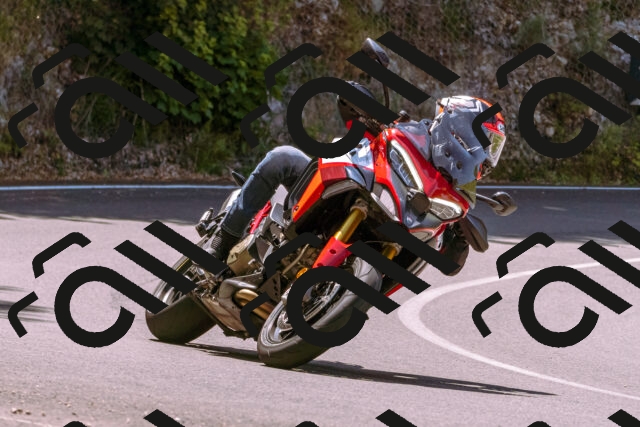 202506211143-_DSC0346_d1_