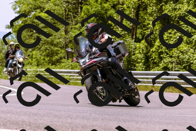 202506211152-_DSC0415_d1_