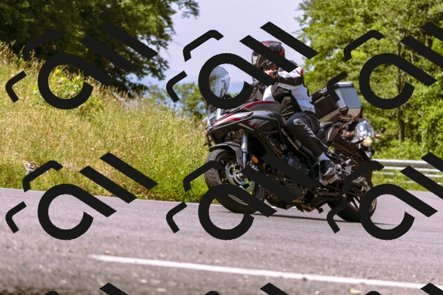 202506211152-_DSC0416_d1_