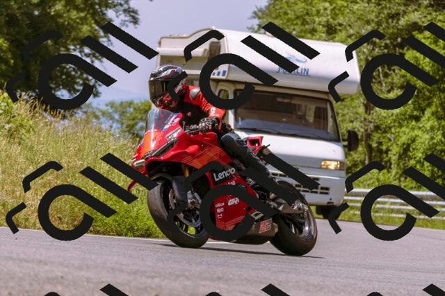 202506211155-_DSC0432_d1_