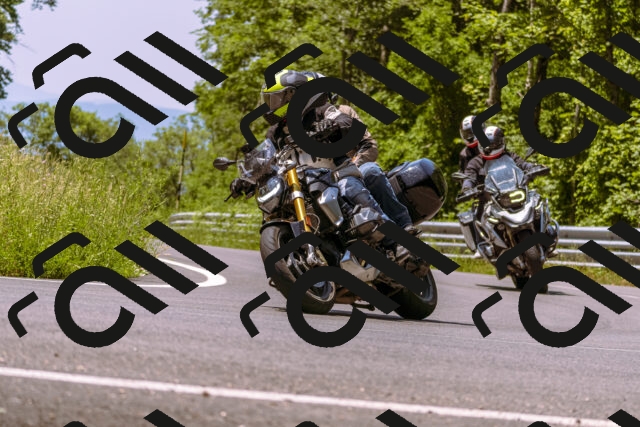 202506211210-_DSC0477_d1_