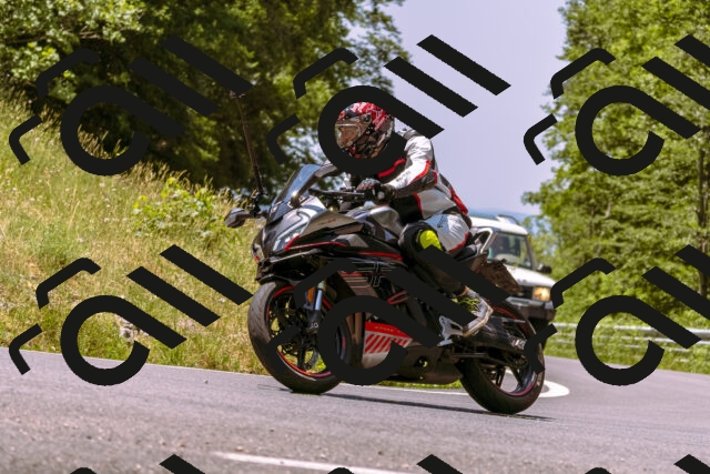 202506211216-_DSC0506_d1_