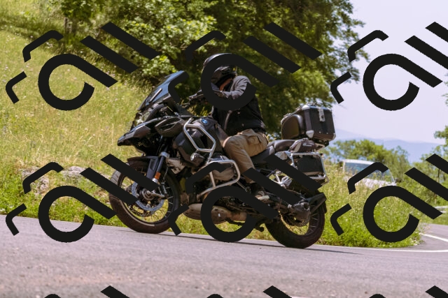 202506211217-_DSC0508_d1_