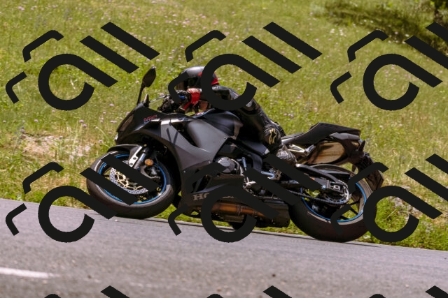 202506211239-_DSC0537_d1_