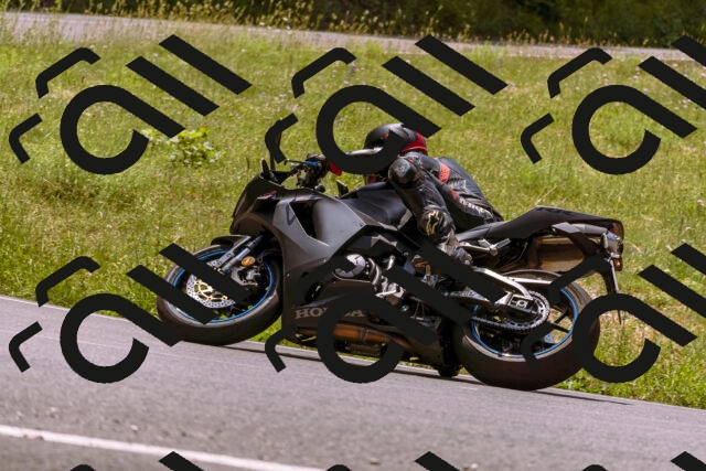 202506211239-_DSC0538_d1_