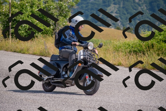 202506220954-DSC_4235_c4_