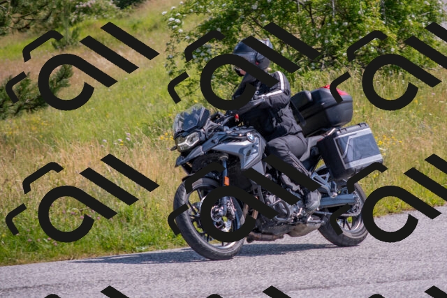 202506221033-DSC_4389_c4_