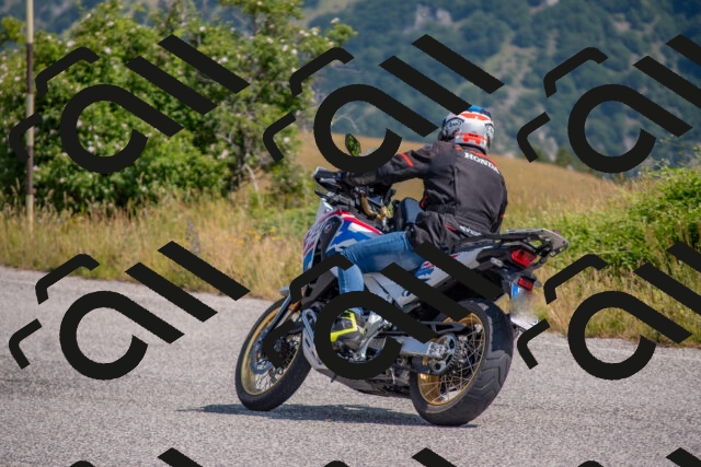 202506221036-DSC_4415_c4_