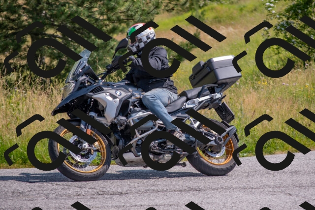 202506221040-DSC_4431_c4_