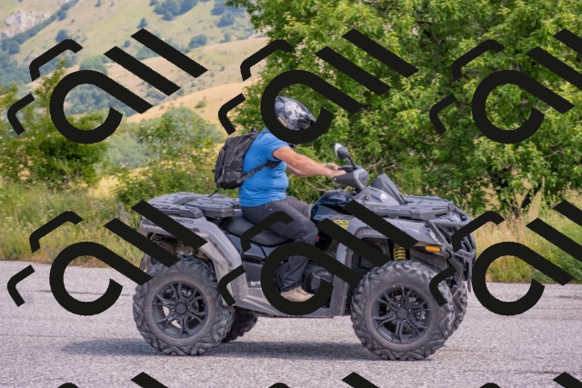 202506221057-DSC_4542_c4_