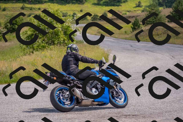 202506221058-DSC_4547_c4_