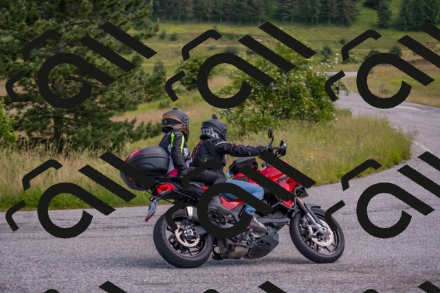 202506221130-DSC_4764_c4_