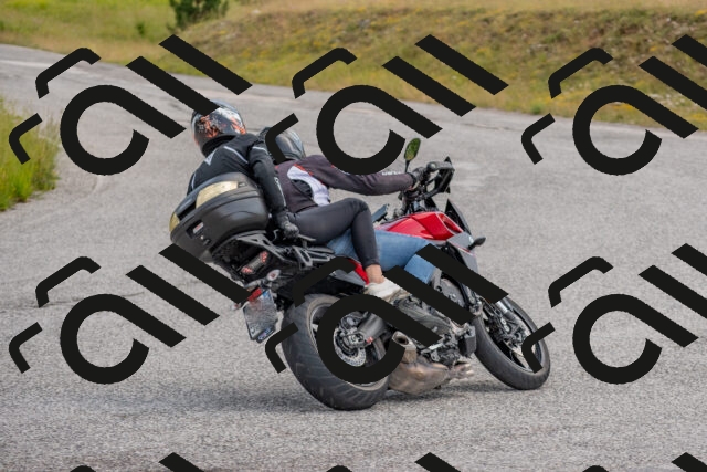 202506221137-DSC_4816_c4_