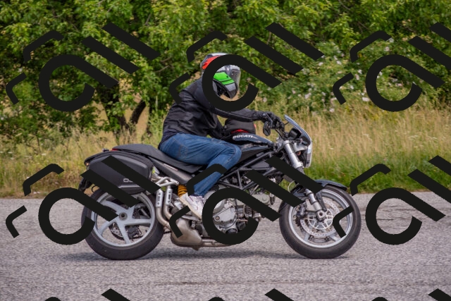 202506221140-DSC_4827_c4_