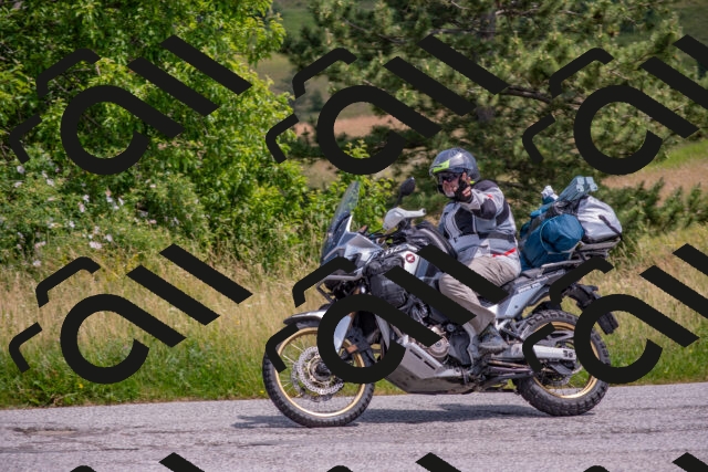 202506221141-DSC_4830_c4_