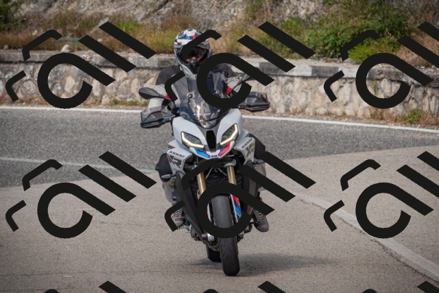 20250629103149-_5004921_am_