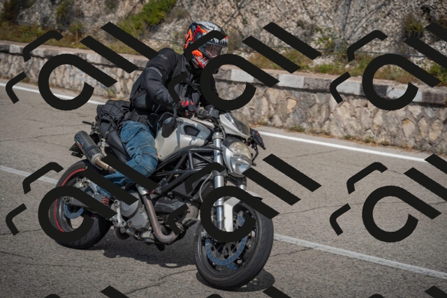 20250629103647-_5004935_am_