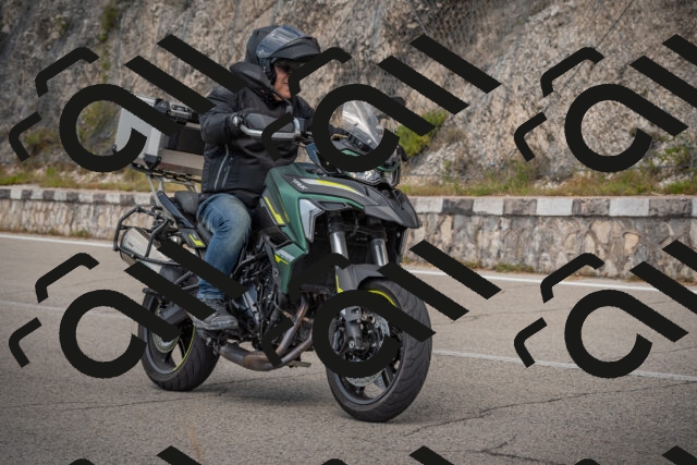 20250629110033-_5004968_am_