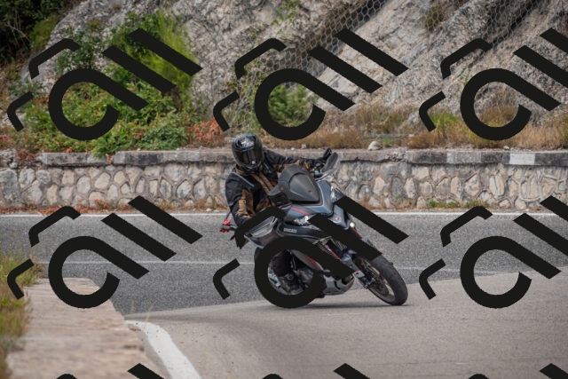 20250629110828-_5004986_am_