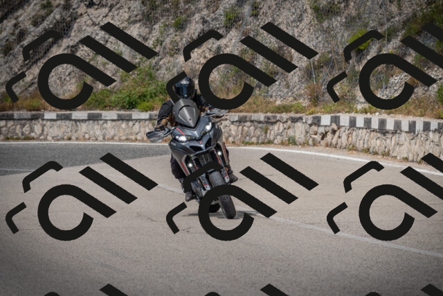 20250629110829-_5004989_am_