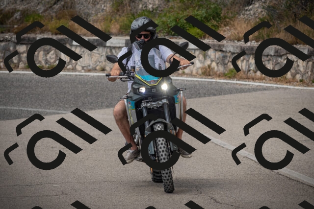 20250629111906-_5005014_am_