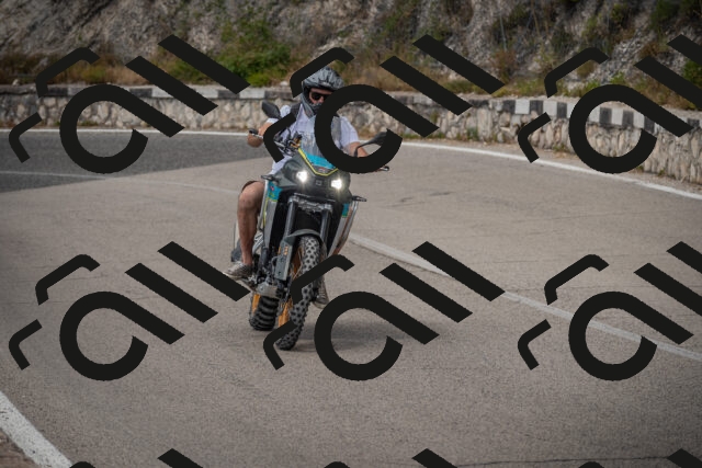 20250629111906-_5005015_am_