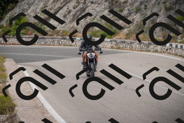 20250629112201-_5005040_am_