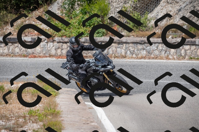 20250629112426-_5005050_am_