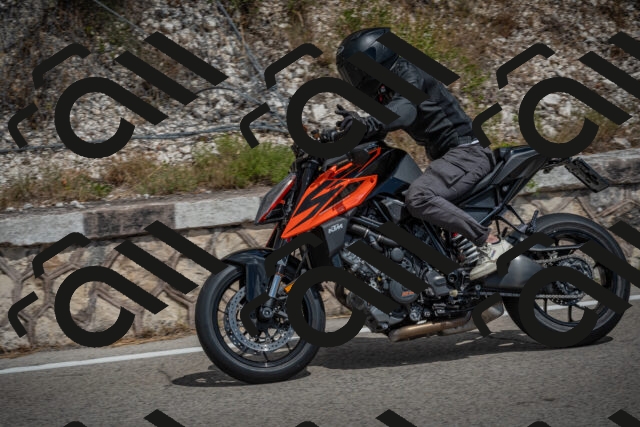 20250629112802-_5005068_am_